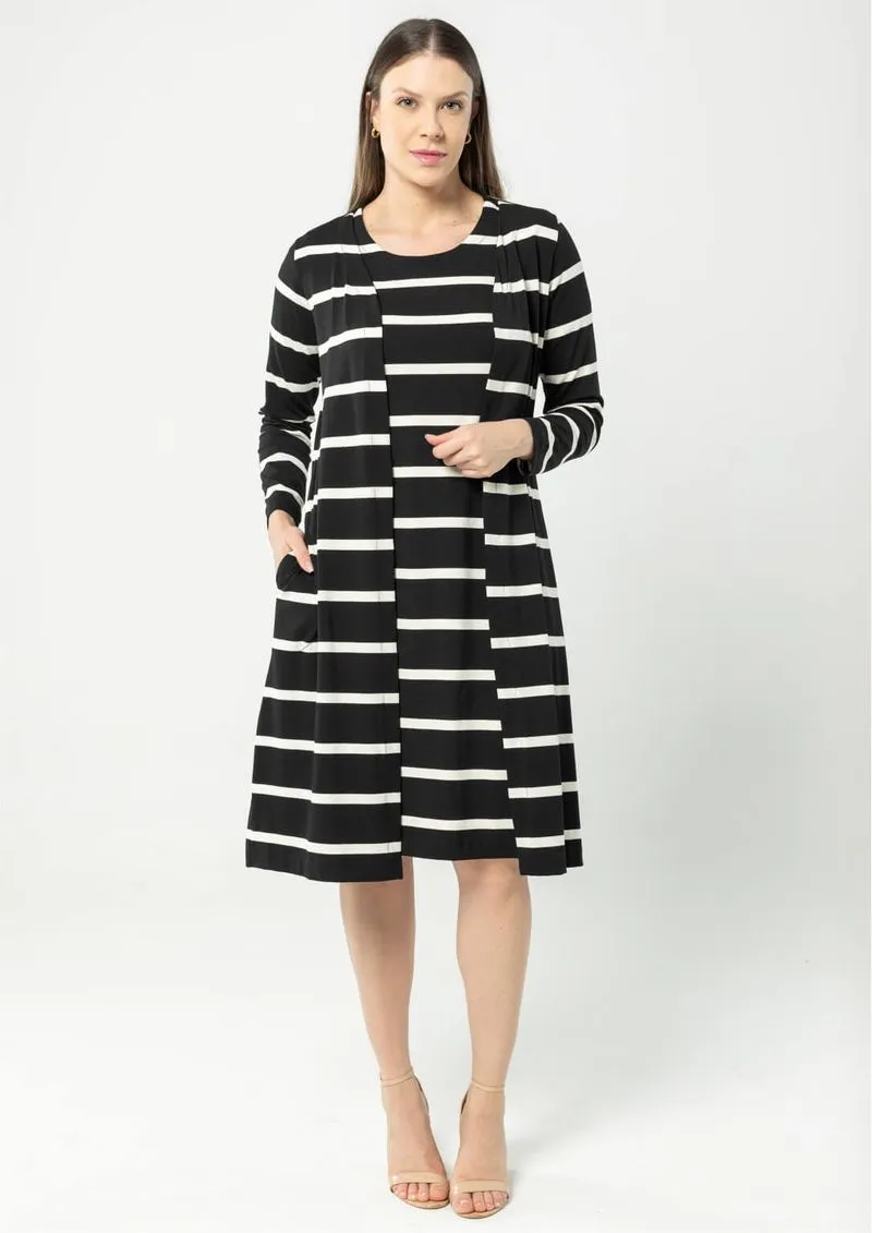 Cardigan Feminino Listrado: Como Usar a Peça Versátil para Qualquer Estação