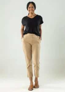 Calça Cigarrete: O Que é, Como Usar e Por Que Ela Nunca Sai de Moda